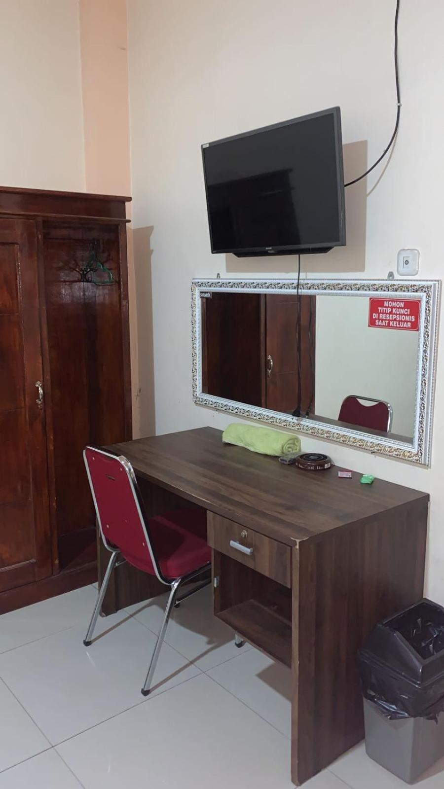 Wisma Reza Palopo Motel Екстериор снимка