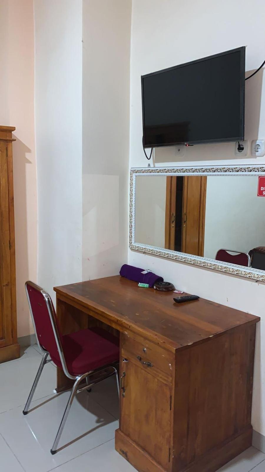 Wisma Reza Palopo Motel Екстериор снимка
